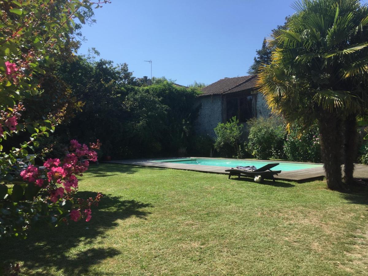 La Tuilerie Villa Vic-Fezensac Buitenkant foto